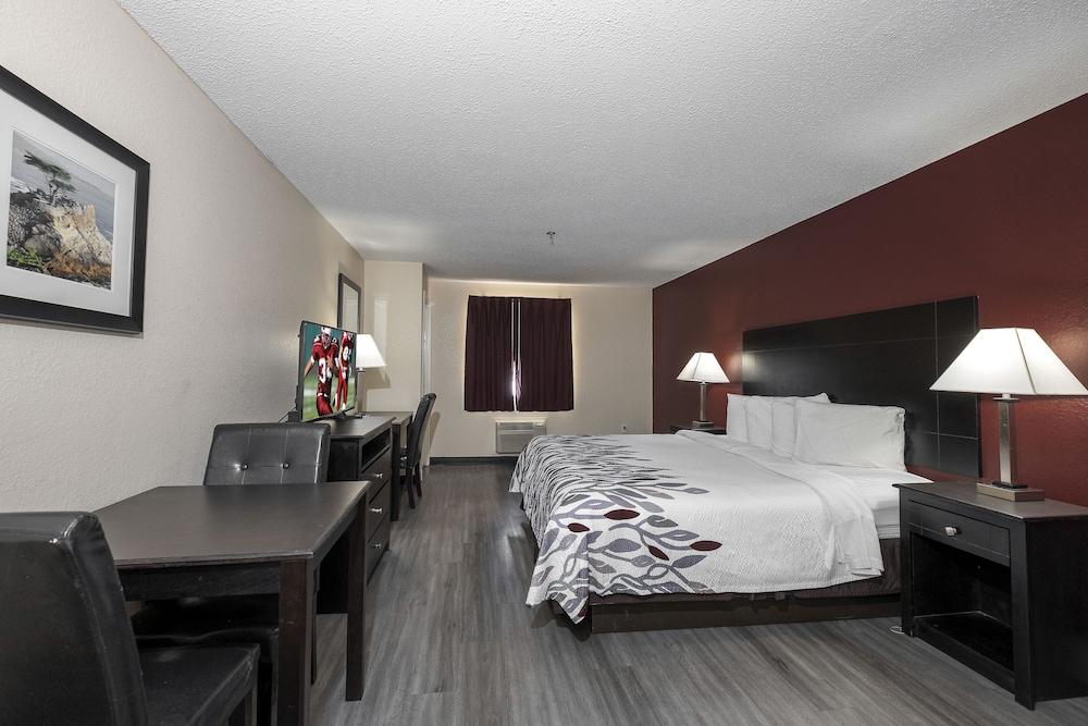 Red Roof Inn & Suites Pensacola-Nas Corry Beach Haven Zewnętrze zdjęcie